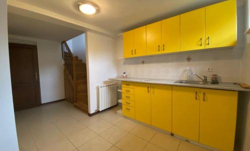 Description of image