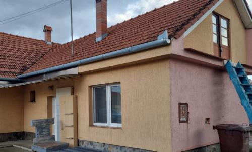 Description of image