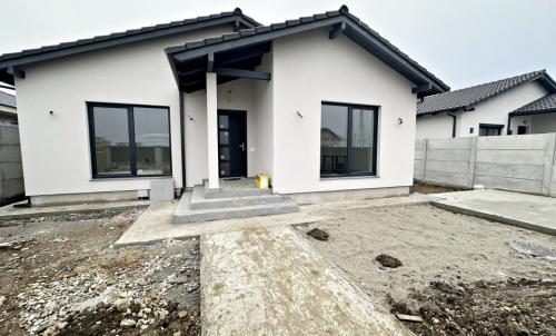 Description of image