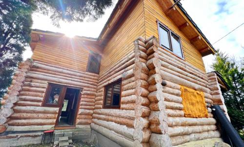 Description of image