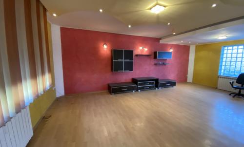 Description of image