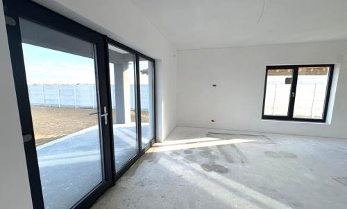 Description of image