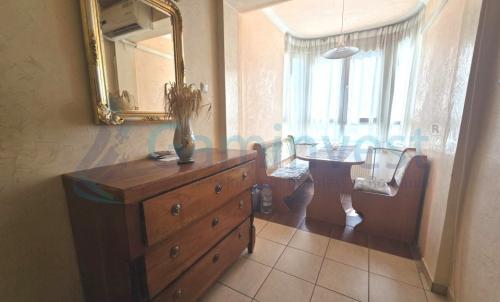 Description of image