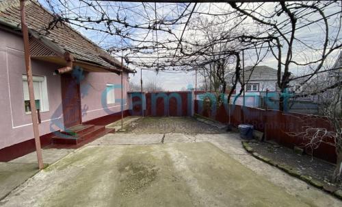 Description of image