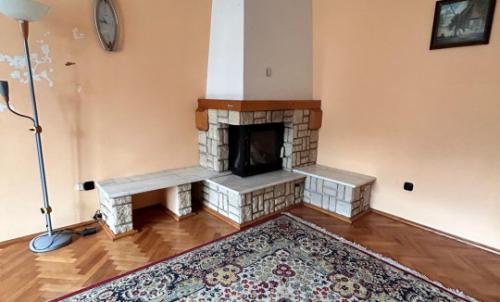 Description of image