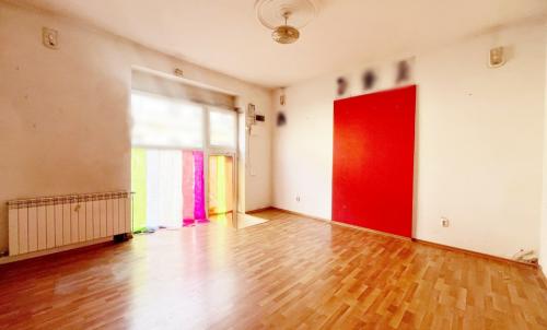 Description of image