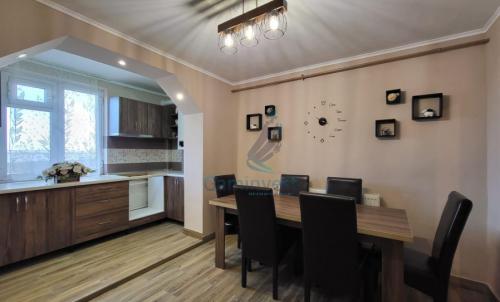 Description of image