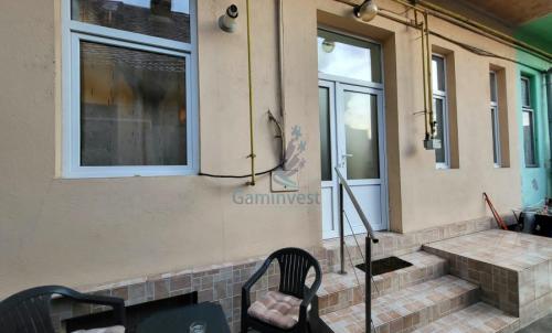 Description of image