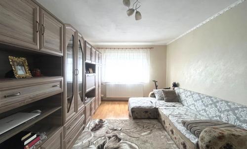 Description of image