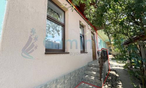 Description of image