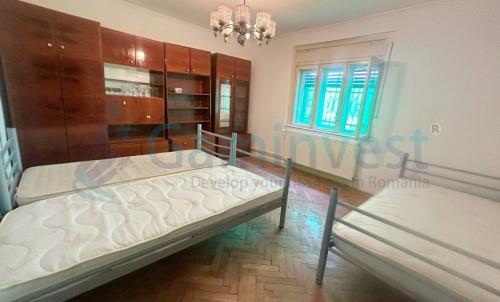 Description of image