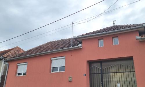 Description of image