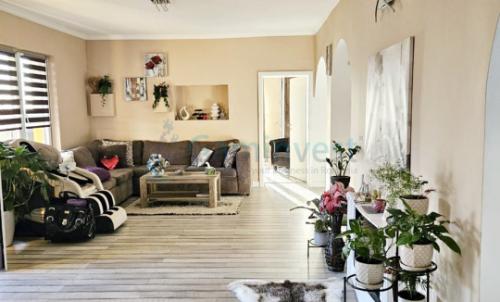 Description of image