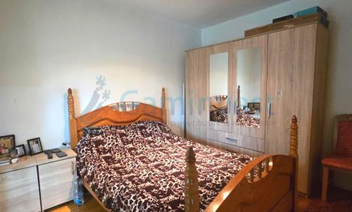 Description of image