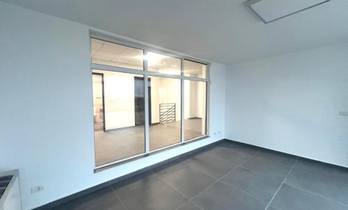 Description of image