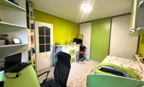 Description of image