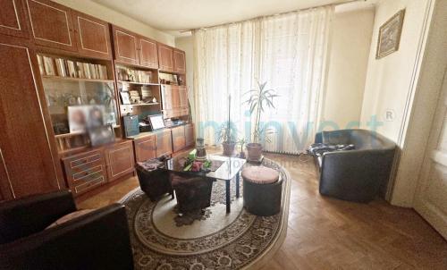 Description of image