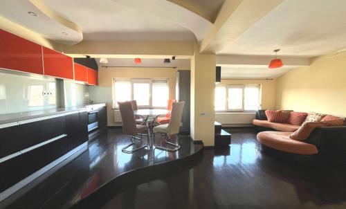 Description of image