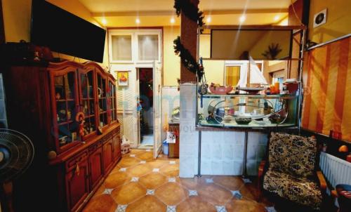 Description of image