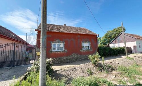 Description of image