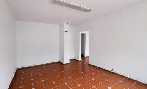 Description of image