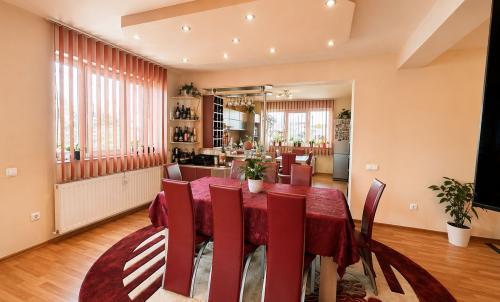 Description of image