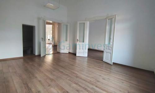 Description of image