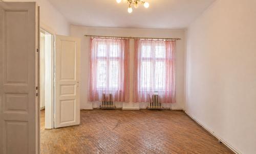 Description of image