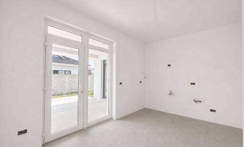 Description of image