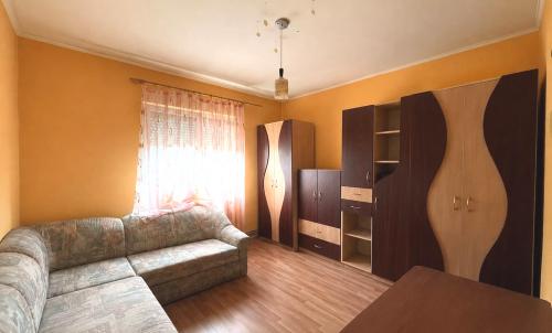 Description of image
